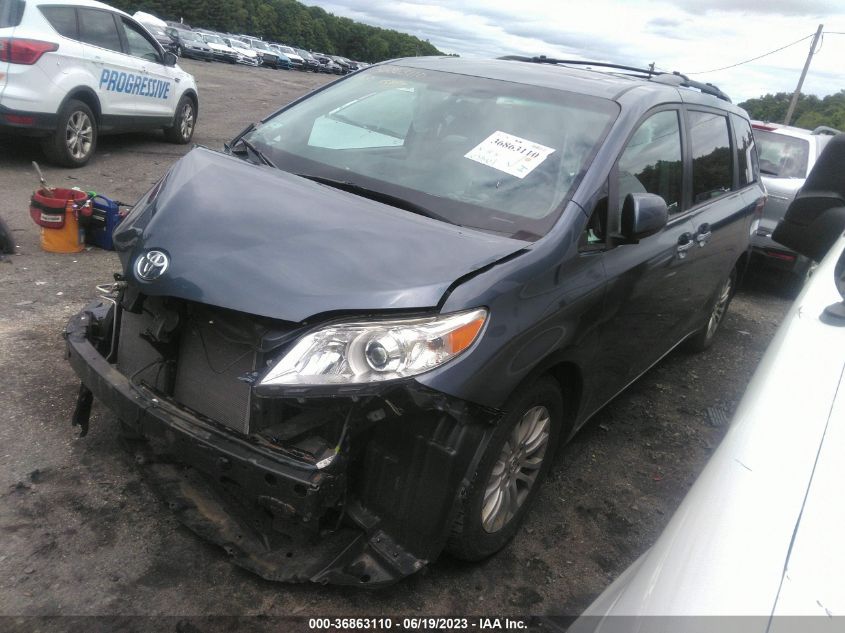 2017 TOYOTA SIENNA XLE/LIMITED - 5TDYZ3DC3HS841141