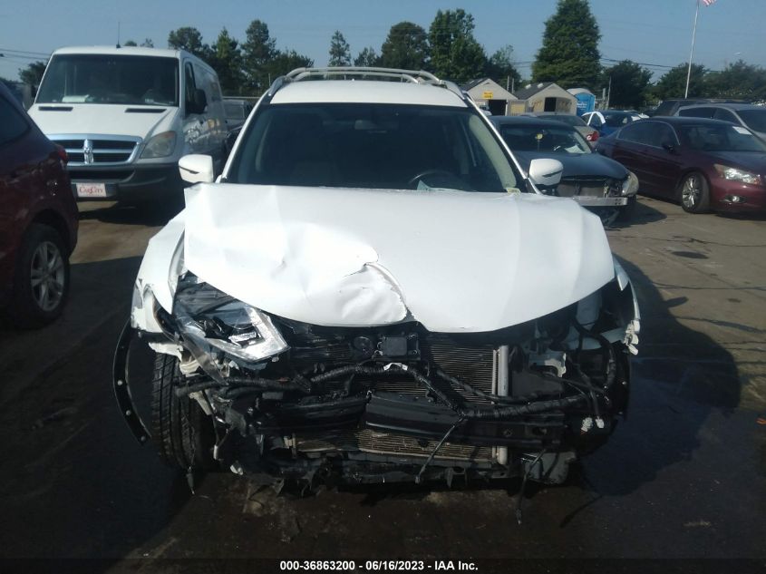 2017 NISSAN ROGUE SV - KNMAT2MT9HP608582