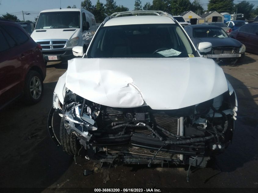 2017 NISSAN ROGUE SV - KNMAT2MT9HP608582