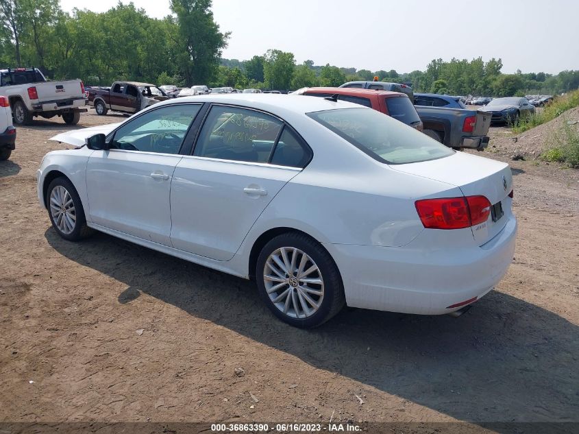 2014 VOLKSWAGEN JETTA SEDAN SEL - 3VWL17AJ2EM409063