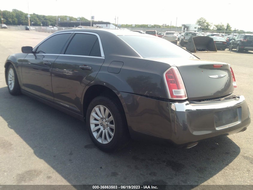 2013 CHRYSLER 300 VIN: 2C3CCAAG9DH735717