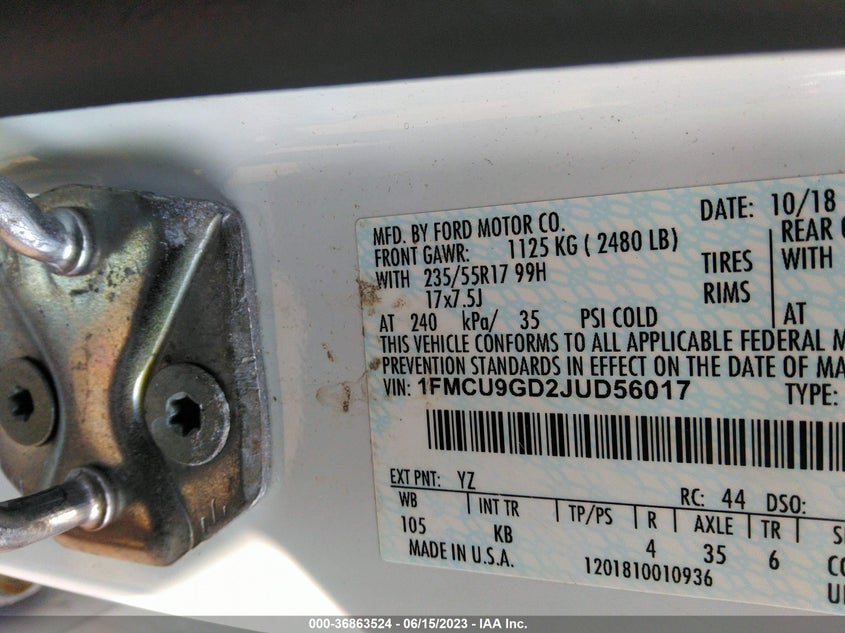 VIN 1FMCU9GD2JUD56017 2018 FORD ESCAPE SE