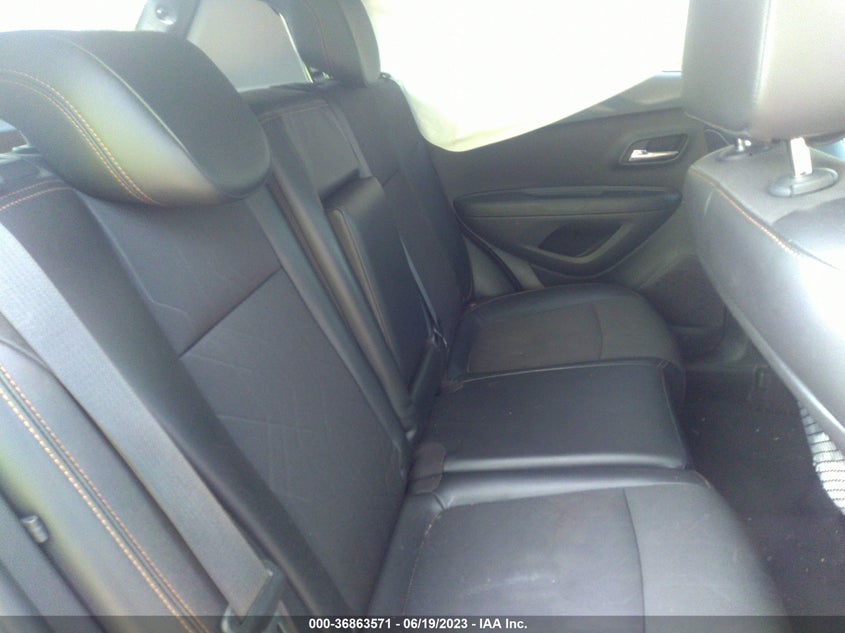 VIN KL7CJPSB6KB877940 2019 CHEVROLET TRAX LT