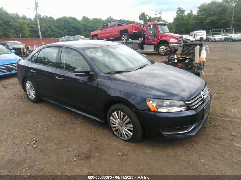 2015 VOLKSWAGEN PASSAT 1.8T S - 1VWAT7A32FC018632