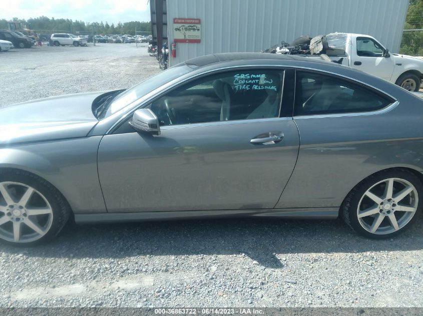 2013 MERCEDES-BENZ C-CLASS C 350 - WDDGJ5HB7DG077711