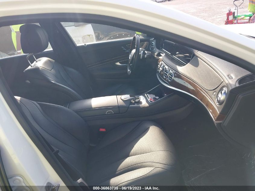 2016 MERCEDES-BENZ S-CLASS S 550 - WDDUG8FB4GA205738