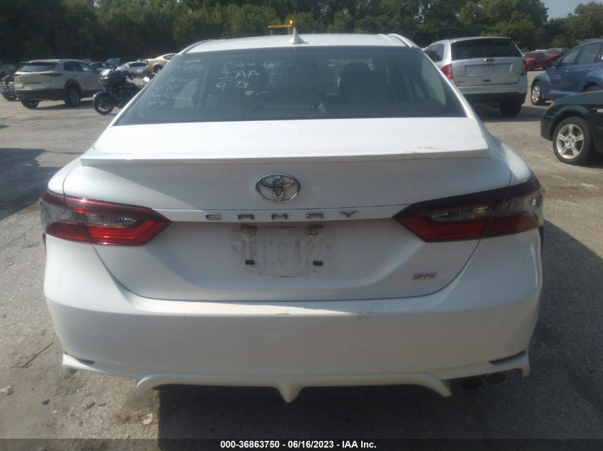 2021 TOYOTA CAMRY SE - 4T1G11AK0MU563447
