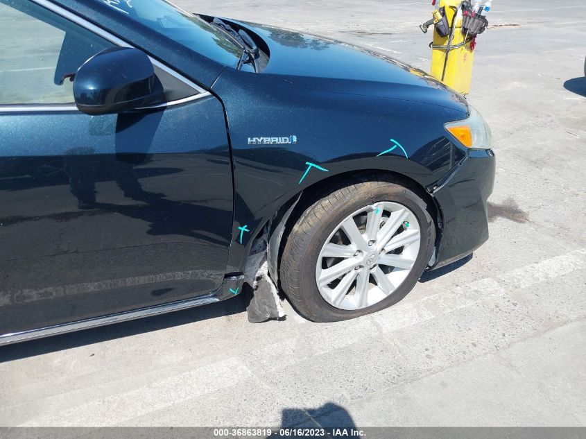 2013 TOYOTA CAMRY HYBRID XLE - 4T1BD1FK2DU091486