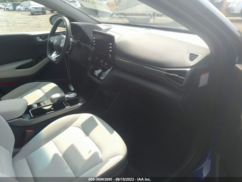 2021 HYUNDAI IONIQ ELECTRIC SE KMHC75LJXMU082243