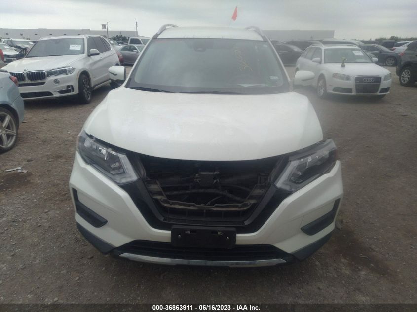 5N1AT2MT9KC788205 Nissan Rogue SV 12