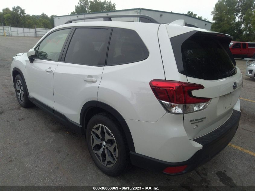 2021 SUBARU FORESTER PREMIUM - JF2SKAJC5MH503050
