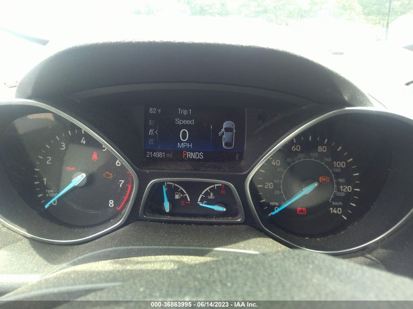 VIN 1FMCU0GD3HUB40361 2017 FORD ESCAPE SE