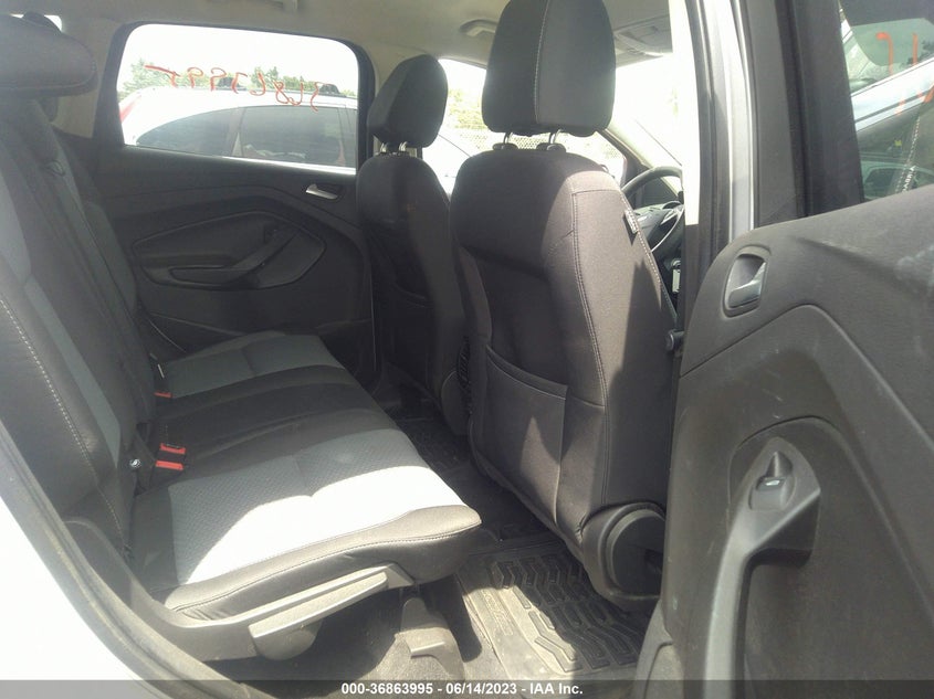 VIN 1FMCU0GD3HUB40361 2017 FORD ESCAPE SE