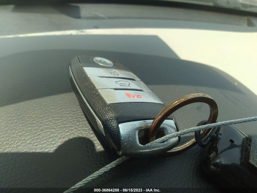 2017 KIA SOUL + - KNDJP3A58H7458691