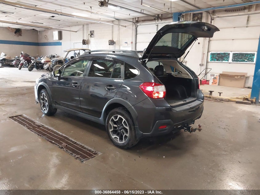 VIN JF2GPANCXH8257619 2017 SUBARU CROSSTREK LIMITED