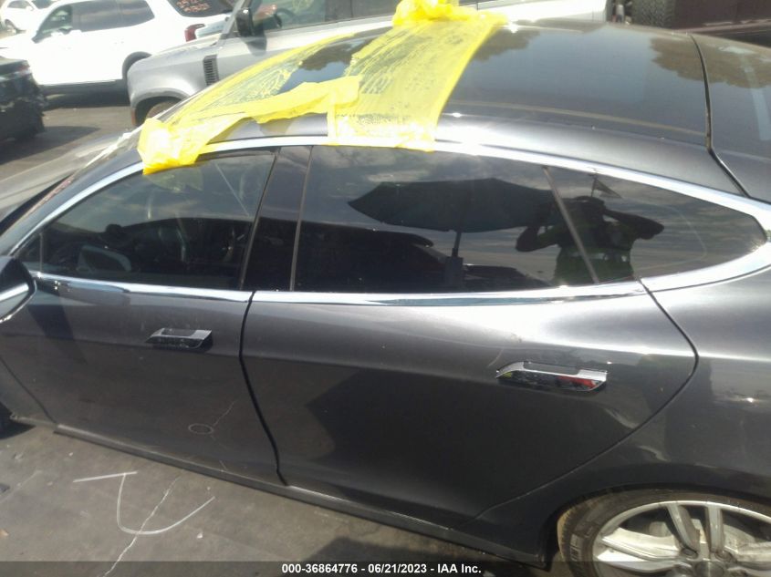2014 TESLA MODEL S 60 KWH BATTERY/P85 - 5YJSA1H1XEFP54119