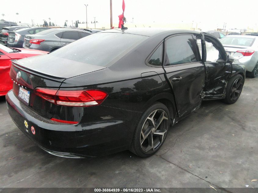 2020 VOLKSWAGEN PASSAT 2.0T R-LINE - 1VWMA7A38LC009139