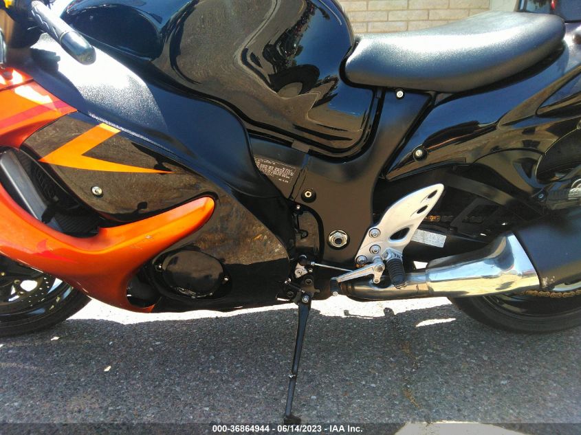 2018 SUZUKI GSX1300 RA JS1GX72B9J2100003