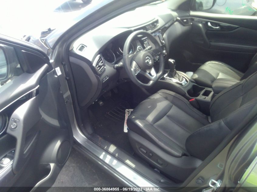 2017 NISSAN ROGUE SPORT SL - JN1BJ1CP3HW023398