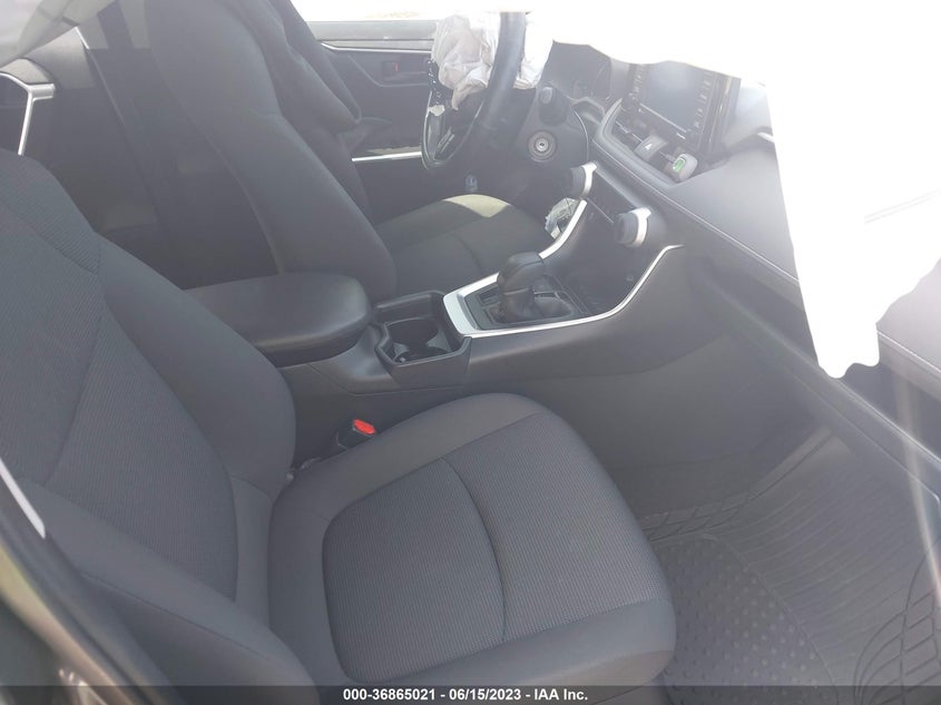 VIN JTMK1RFVXLD520720 2020 TOYOTA RAV4 LE