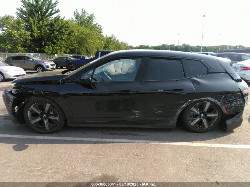 2023 BMW IX XDRIVE50 - WB523CF01PCM18841