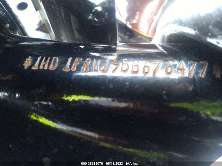 2011 HARLEY-DAVIDSON FLHRC 1HD1FRM19BB676477