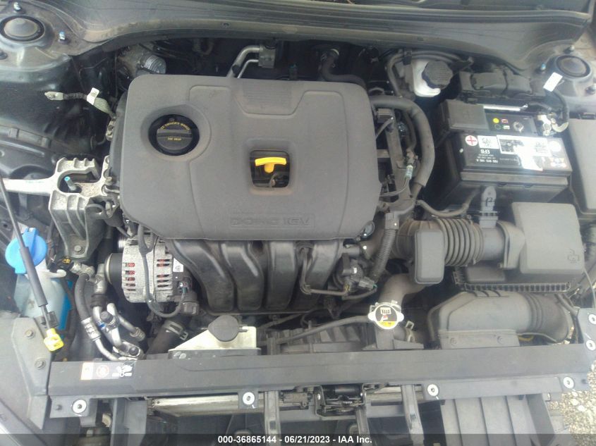 3KPF24AD0KE104608 Kia Forte LXS 10