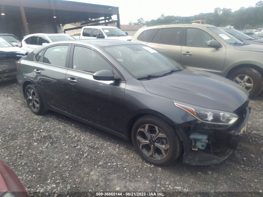 3KPF24AD0KE104608 Kia Forte LXS 13