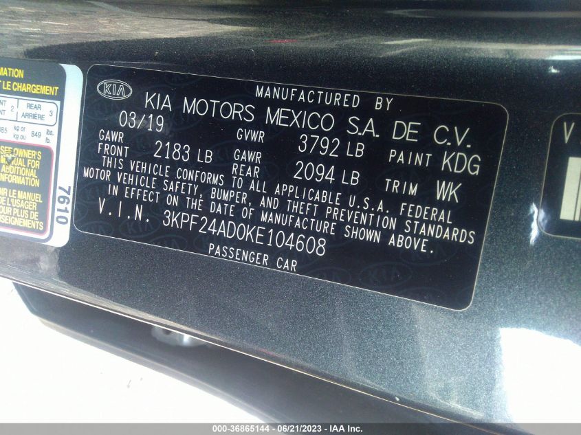 3KPF24AD0KE104608 Kia Forte LXS 9