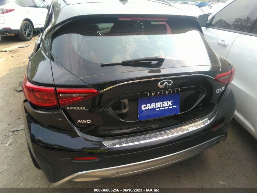 2019 INFINITI QX30 LUXE SJKCH5CR2KA009337