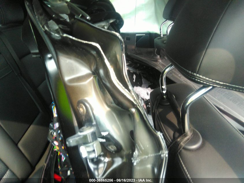 2019 INFINITI QX30 LUXE SJKCH5CR2KA009337