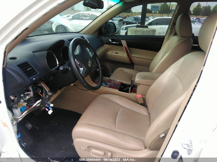 2013 TOYOTA HIGHLANDER LIMITED - 5TDYK3EH4DS118018