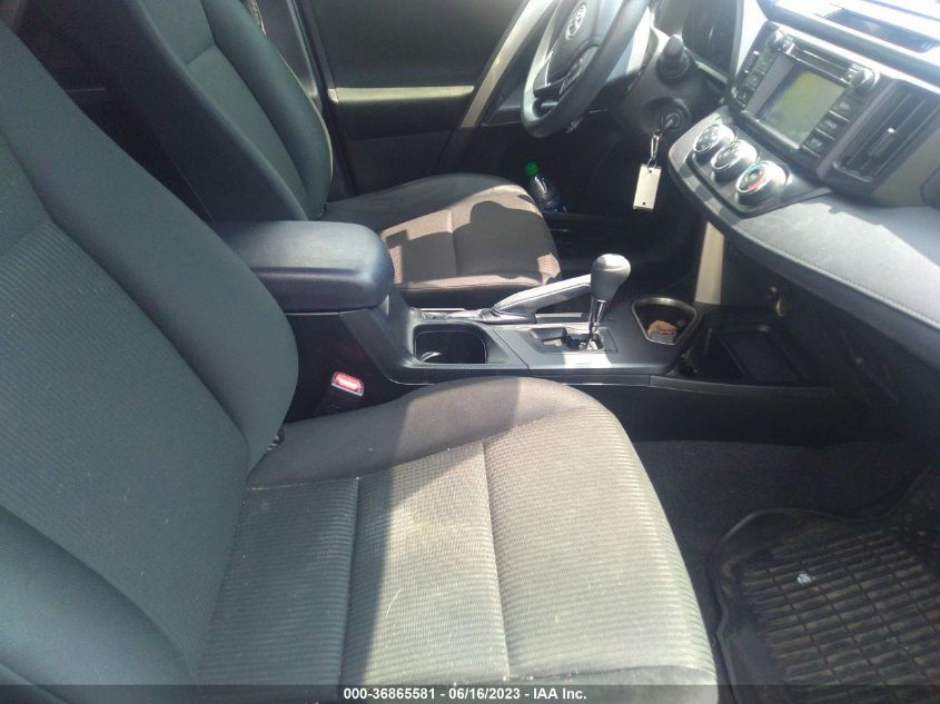 2018 TOYOTA RAV4 LE - JTMBFREV5JJ239734