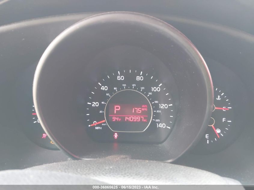2014 KIA SOUL BASE - KNDJN2A21E7014182