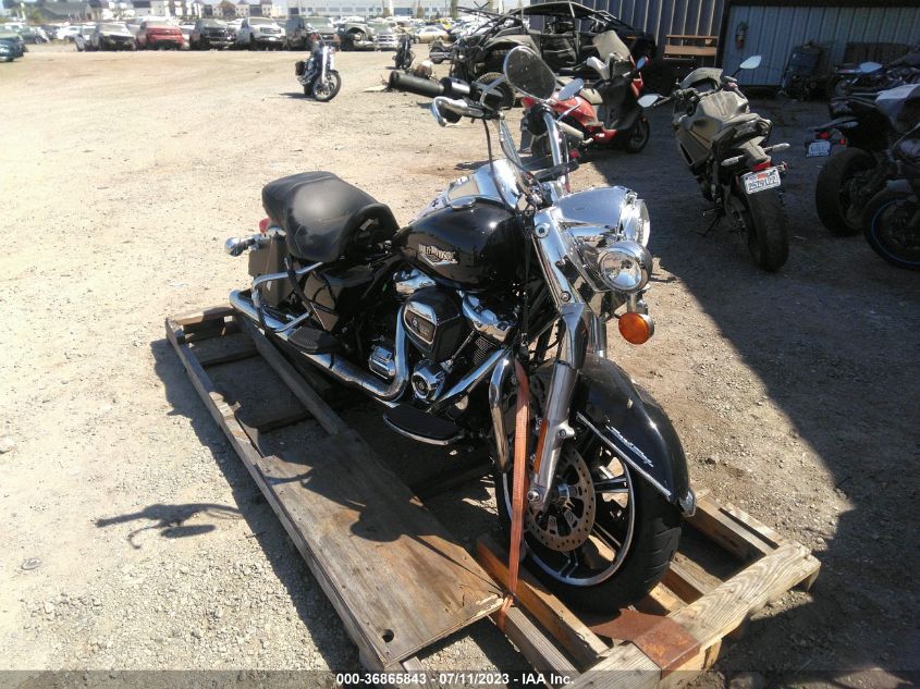 2022 HARLEY-DAVIDSON FLHR - 1HD1FBC21NB634410