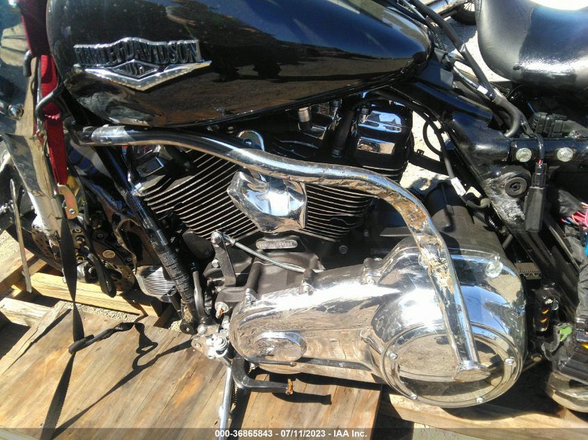 2022 HARLEY-DAVIDSON FLHR - 1HD1FBC21NB634410