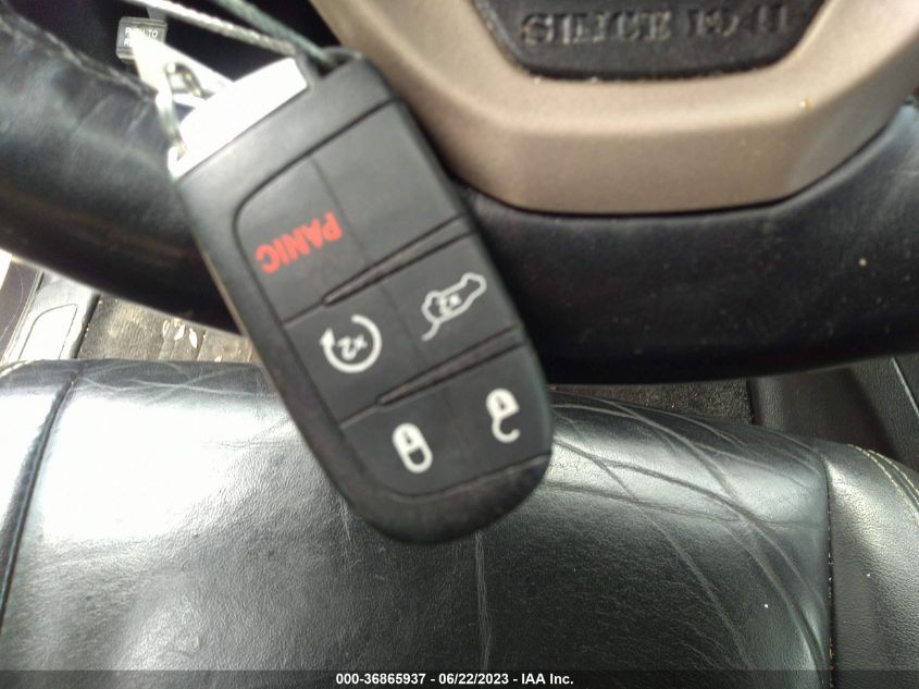 2015 JEEP GRAND CHEROKEE LIMITED - 1C4RJEBG4FC700901