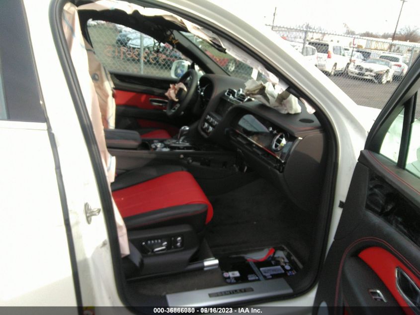 2021 BENTLEY BENTAYGA V8/FIRST EDITION SJAAM2ZV2MC038600
