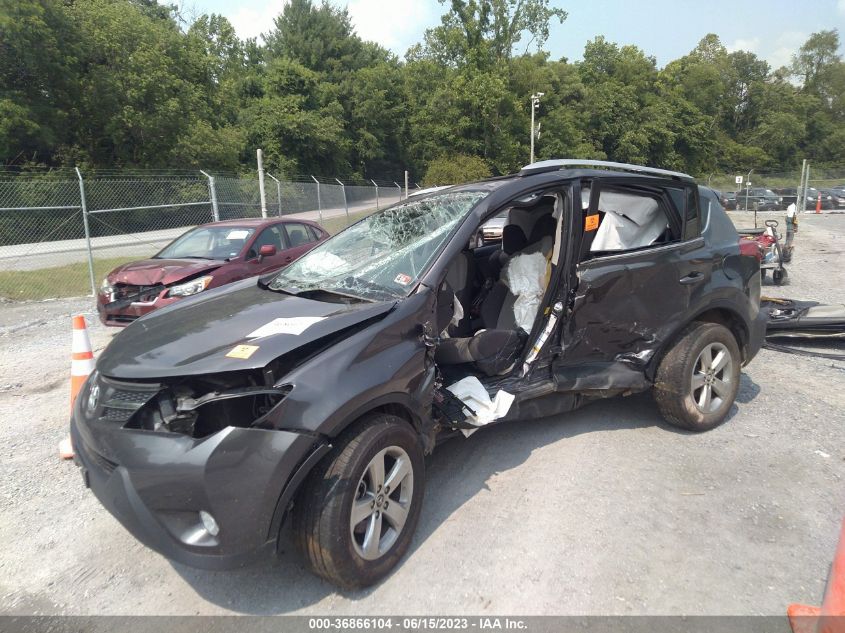 2015 TOYOTA RAV4 XLE - 2T3RFREV9FW237198