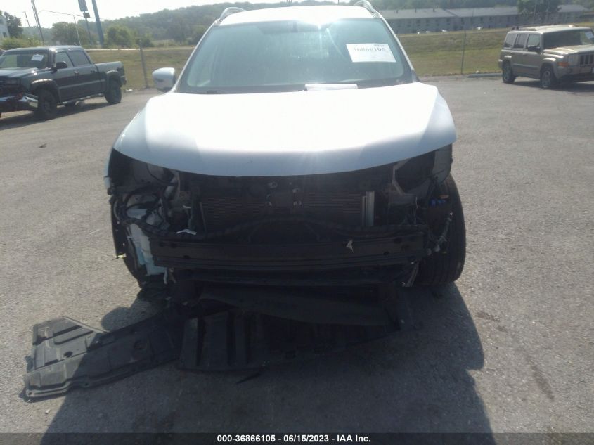 2018 NISSAN ROGUE S/SL - 5N1AT2MT1JC801821