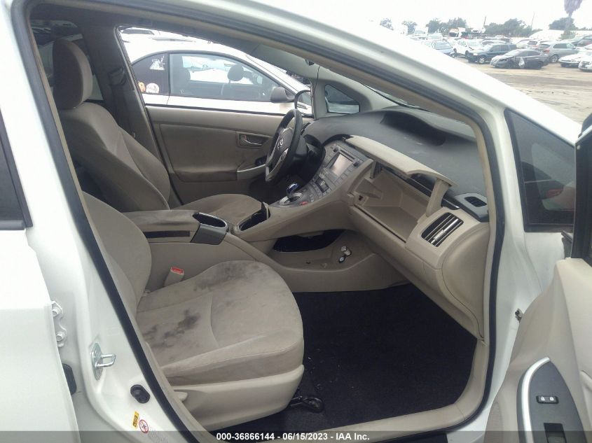 2015 TOYOTA PRIUS - JTDKN3DU2F2003732