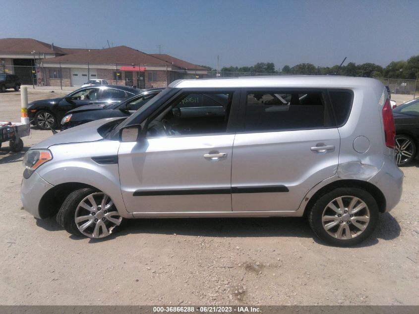 2013 KIA SOUL + - KNDJT2A61D7495946