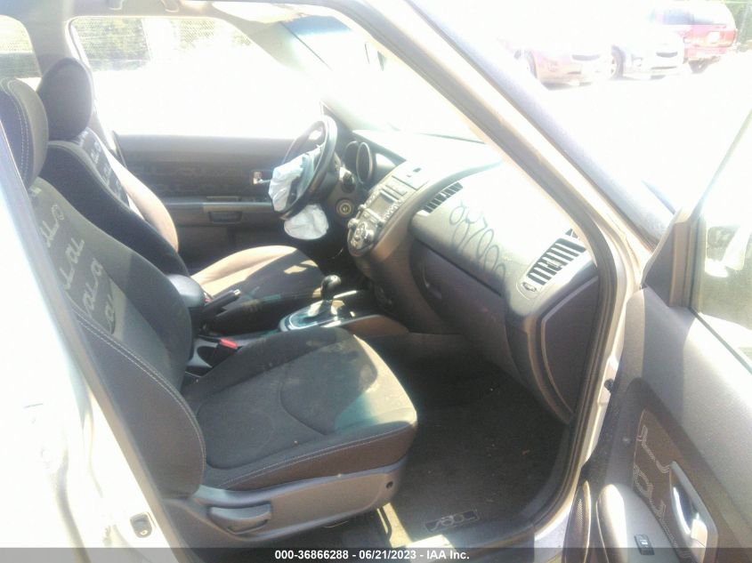 2013 KIA SOUL + - KNDJT2A61D7495946