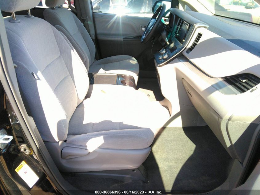 2017 TOYOTA SIENNA LE - 5TDKZ3DC4HS776287
