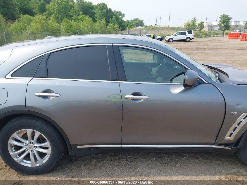2017 INFINITI QX70 JN8CS1MU0HM142349