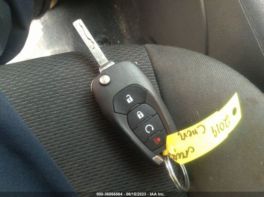2019 CHEVROLET CRUZE LS - 1G1BC5SM1K7122804