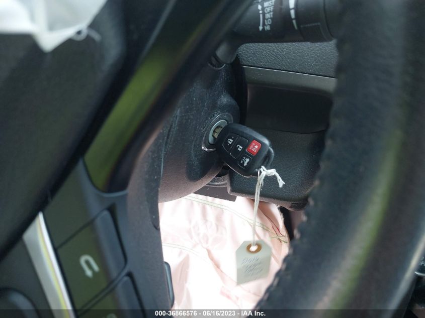 2016 TOYOTA CAMRY XLE/SE/LE/XSE - 4T1BF1FK0GU541294