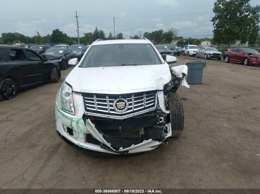 2015 CADILLAC SRX LUXURY COLLECTION - 3GYFNBE35FS510107