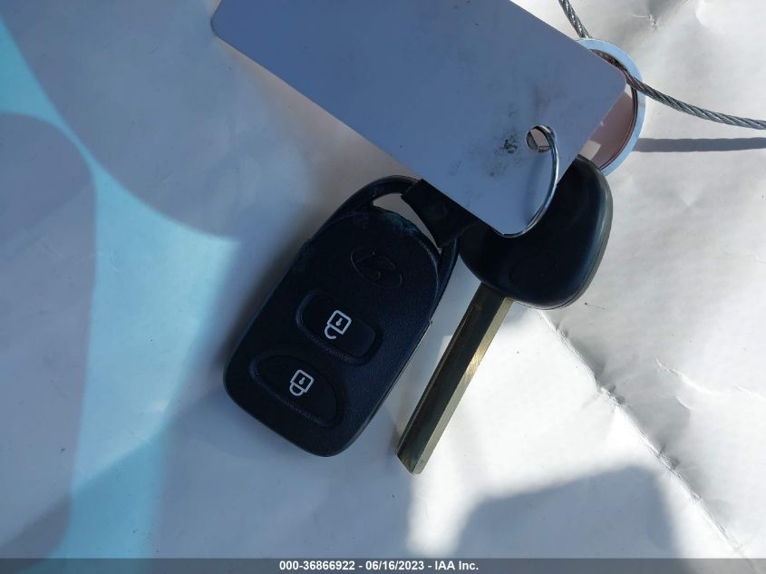 2013 HYUNDAI ACCENT GLS - KMHCU4AE9DU412186