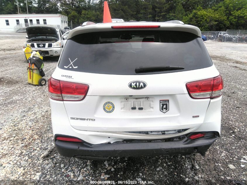 2016 KIA SORENTO LX - 5XYPG4A38GG016784